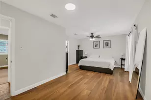 3327 Honey Creek Dr, Houston, TX 77082 - Photo 19