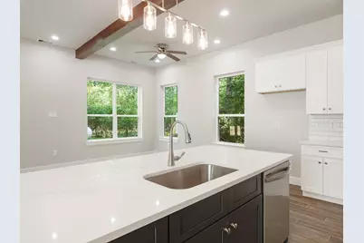 731 Magnolia Point Drive, Houston, TX 77336 - Photo 13