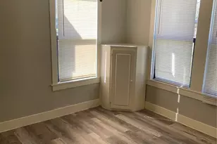 705 Cincinnati St, Angleton, TX 77515 - Photo 5