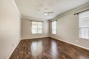 21819 Hannover Village Dr, Spring, TX 77388 - Photo 17