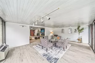 9022 Quebec Dr, Houston, TX 77096 - Photo 17