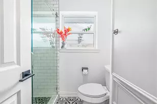 9022 Quebec Dr, Houston, TX 77096 - Photo 23