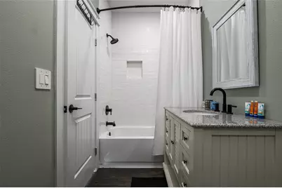 1084 Johnson Road, Gilchrist, TX 77617 - Photo 23