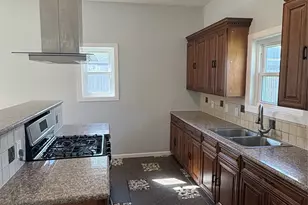 529 E Myrtle St, Angleton, TX 77515 - Photo 3