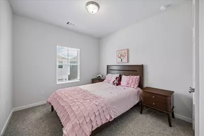 8409 Arden Valley Lane, Houston, TX 77063 - Photo 21