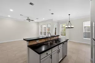 2605 Cheshire Oaks Dr, Houston, TX 77054 - Photo 15