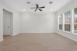 2605 Cheshire Oaks Dr, Houston, TX 77054 - Photo 5