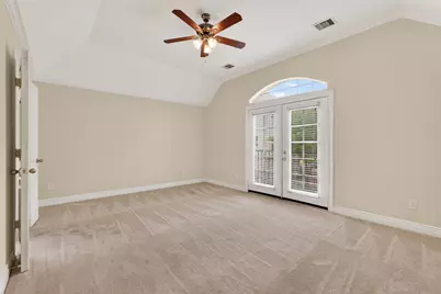 2605 Cheshire Oaks Drive, Houston, TX 77054 - Photo 9