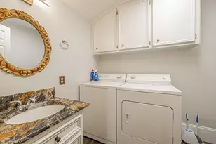 809 Milam St, Columbus, TX 78934 - Photo 13