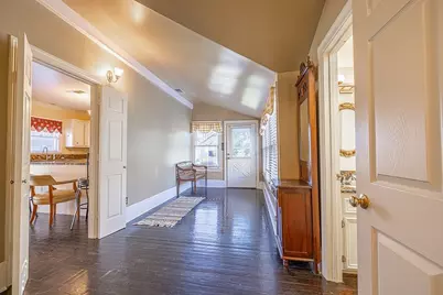 809 Milam Street, Columbus, TX 78934 - Photo 3