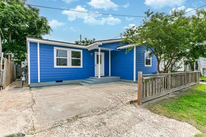 812 38th Street, Galveston, TX 77550 - Photo 1