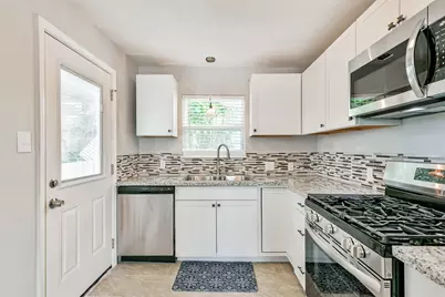 812 38th Street, Galveston, TX 77550 - Photo 5