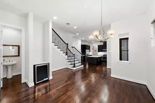 1913 W 15th St, Houston, TX 77008 - Photo 5