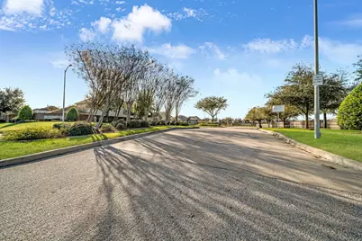 14212 Portrait Court, Houston, TX 77045 - Photo 27