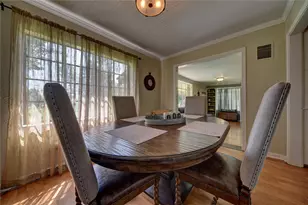 706 S Market St, Brenham, TX 77833 - Photo 5