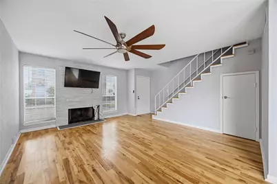 6201 Beverlyhill Street #30, Houston, TX 77057 - Photo 5