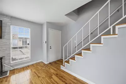 6201 Beverlyhill Street #30, Houston, TX 77057 - Photo 3
