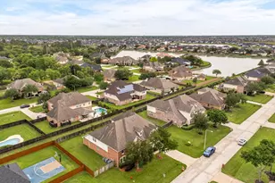 2321 Lakeway Dr, Friendswood, TX 77546 - Photo 45
