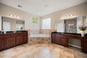 2321 Lakeway Dr, Friendswood, TX 77546 - Photo 19