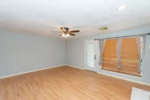 17315 Glenhew Rd, Humble, TX 77396 - Photo 9