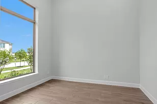 19011 Autumn Hazelnut Ln, Manvel, TX 77578 - Photo 9