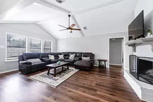 1903 Woodway Dr, Woodbranch, TX 77357 - Photo 9