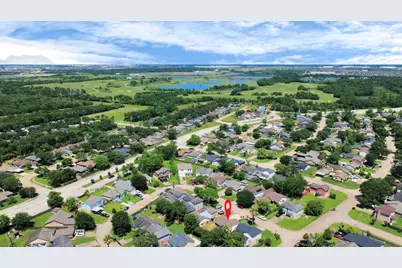 12922 Grovemill Drive, Houston, TX 77045 - Photo 37