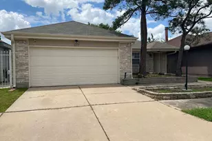 6618 Briar Terrace Dr, Houston, TX 77072 - Photo 1