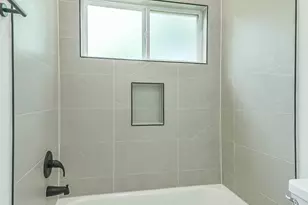 5703 Balbo St, Houston, TX 77091 - Photo 37