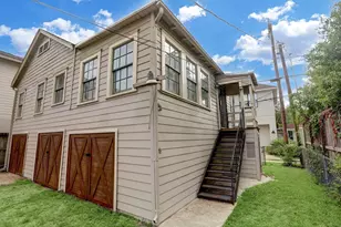 1123 1/2 Arlington St, Houston, TX 77008 - Photo 1