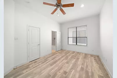 906 Reinerman Street, Houston, TX 77007 - Photo 31