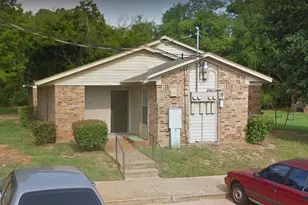 1302 Jacksonville, Jacksonville, TX 75766 - Photo 5