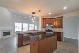 139 S Rocky Point Cir, The Woodlands, TX 77389 - Photo 13
