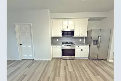 5415 Coastline Street, Baytown, TX 77521 - Photo 17