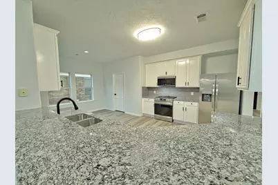 5415 Coastline Street, Baytown, TX 77521 - Photo 19