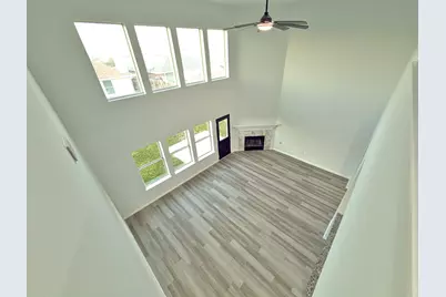 5415 Coastline Street, Baytown, TX 77521 - Photo 9