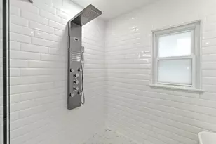 700 W Dogwood St, Woodville, TX 75979 - Photo 25