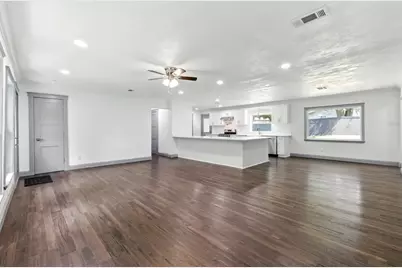 700 W Dogwood Street, Woodville, TX 75979 - Photo 3