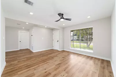 7706 Deadwood Drive, Houston, TX 77040 - Photo 5