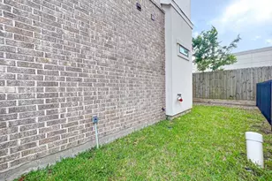 2122 Blalock Rd, Houston, TX 77080 - Photo 43