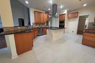 5319 Ashley Way Ct Ct, Sugar Land, TX 77479 - Photo 9