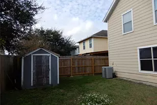 10030 Victoria Falls Ln, Houston, TX 77075 - Photo 15