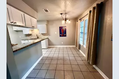 27 N Greenbud Court, The Woodlands, TX 77380 - Photo 11