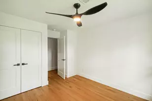5443 Redstart St, Houston, TX 77096 - Photo 23