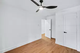 5443 Redstart St, Houston, TX 77096 - Photo 17