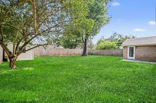 5443 Redstart St, Houston, TX 77096 - Photo 29