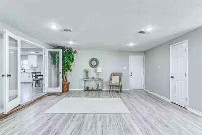 8707 Collingsdale Road, La Porte, TX 77571 - Photo 25