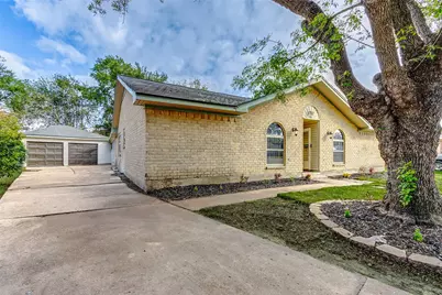 8707 Collingsdale Road, La Porte, TX 77571 - Photo 5