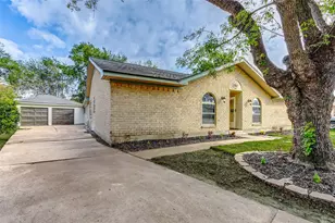 8707 Collingsdale Rd, La Porte, TX 77571 - Photo 5