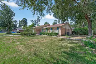10211 Kerr Ln, Conroe, TX 77385 - Photo 7